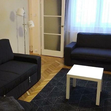Heidi Apartman Сегед Екстериор снимка