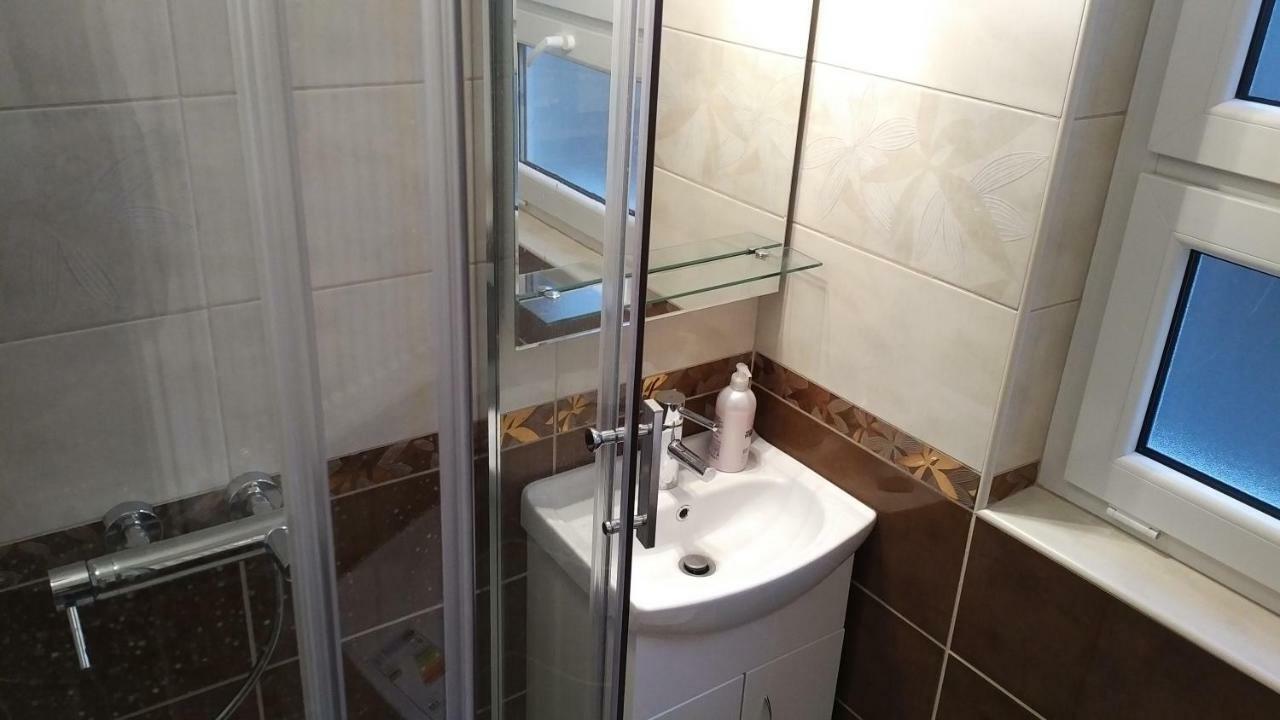 Heidi Apartman Сегед Екстериор снимка
