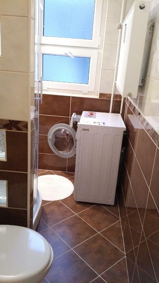 Heidi Apartman Сегед Екстериор снимка